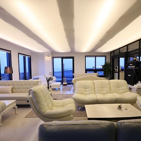 Hotel52 Szogüpho Kültér fotó