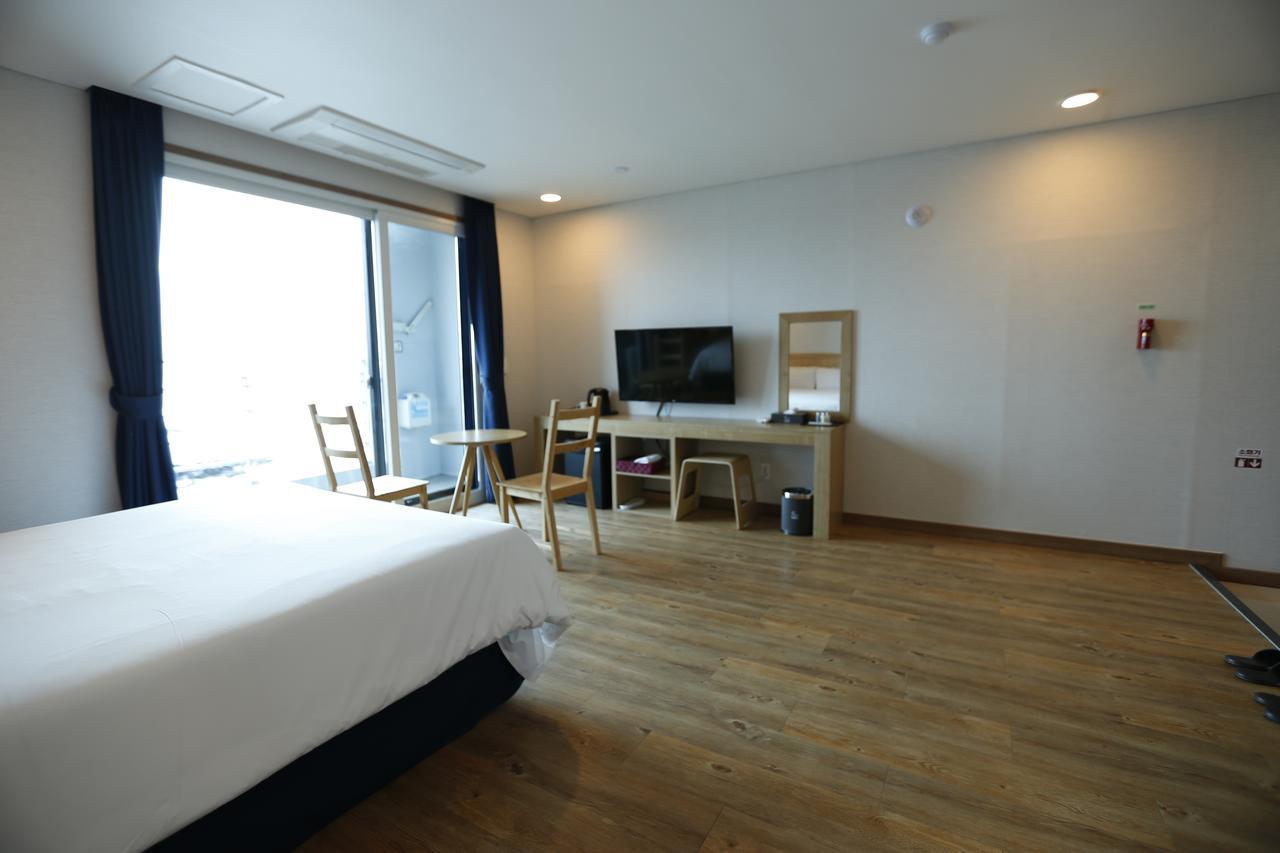 Hotel52 Szogüpho Kültér fotó